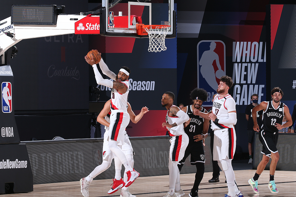 开拓者队战胜篮网队，利拉德独揽40分