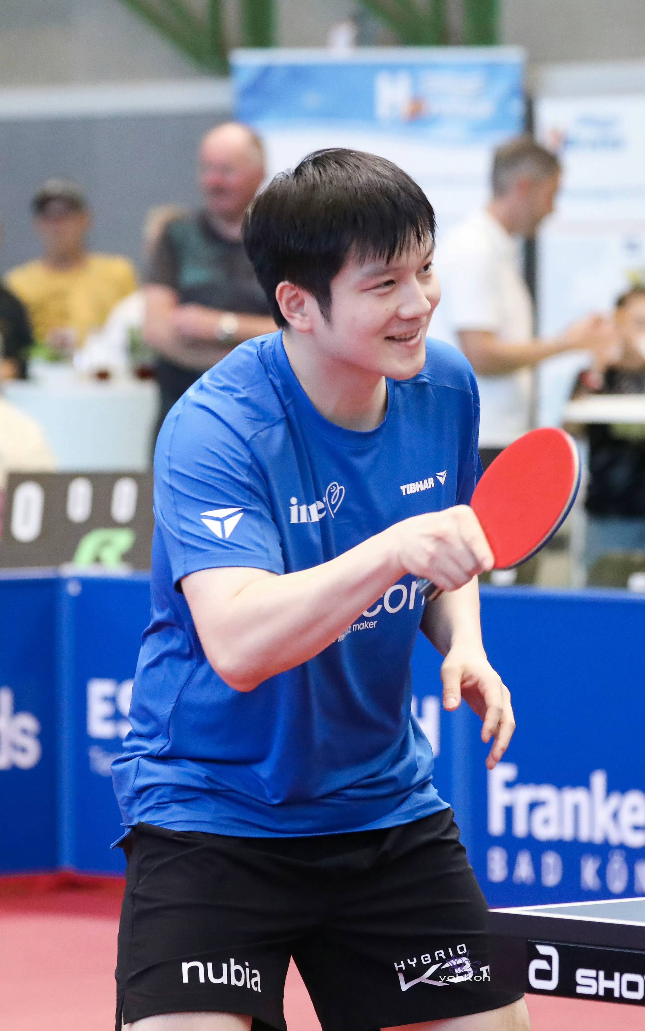 关于韩国乒乓球队力克日本乒乓球队，樊振东统治全场的信息