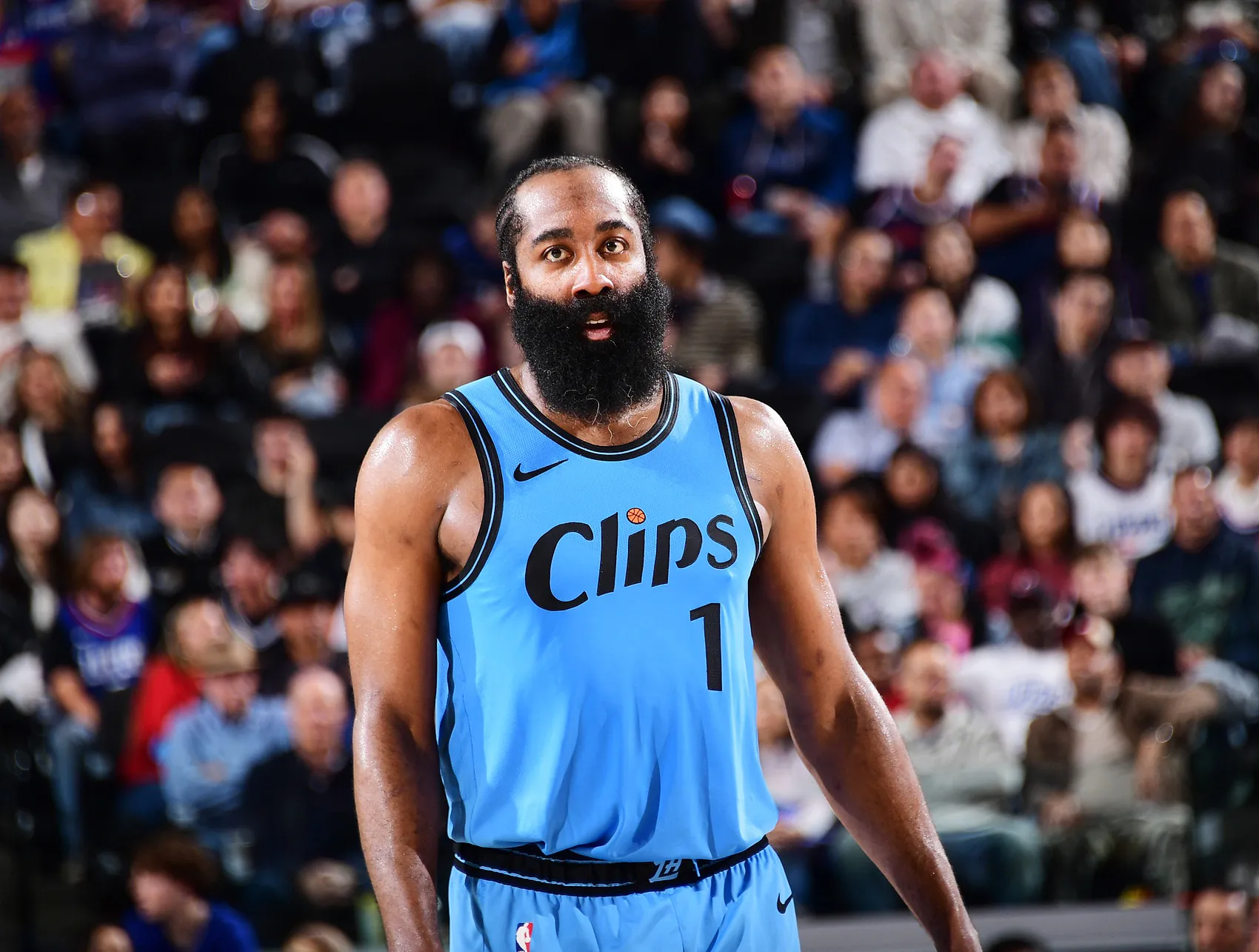 开云体育平台APP-快船逆转骑士，保持良好状态