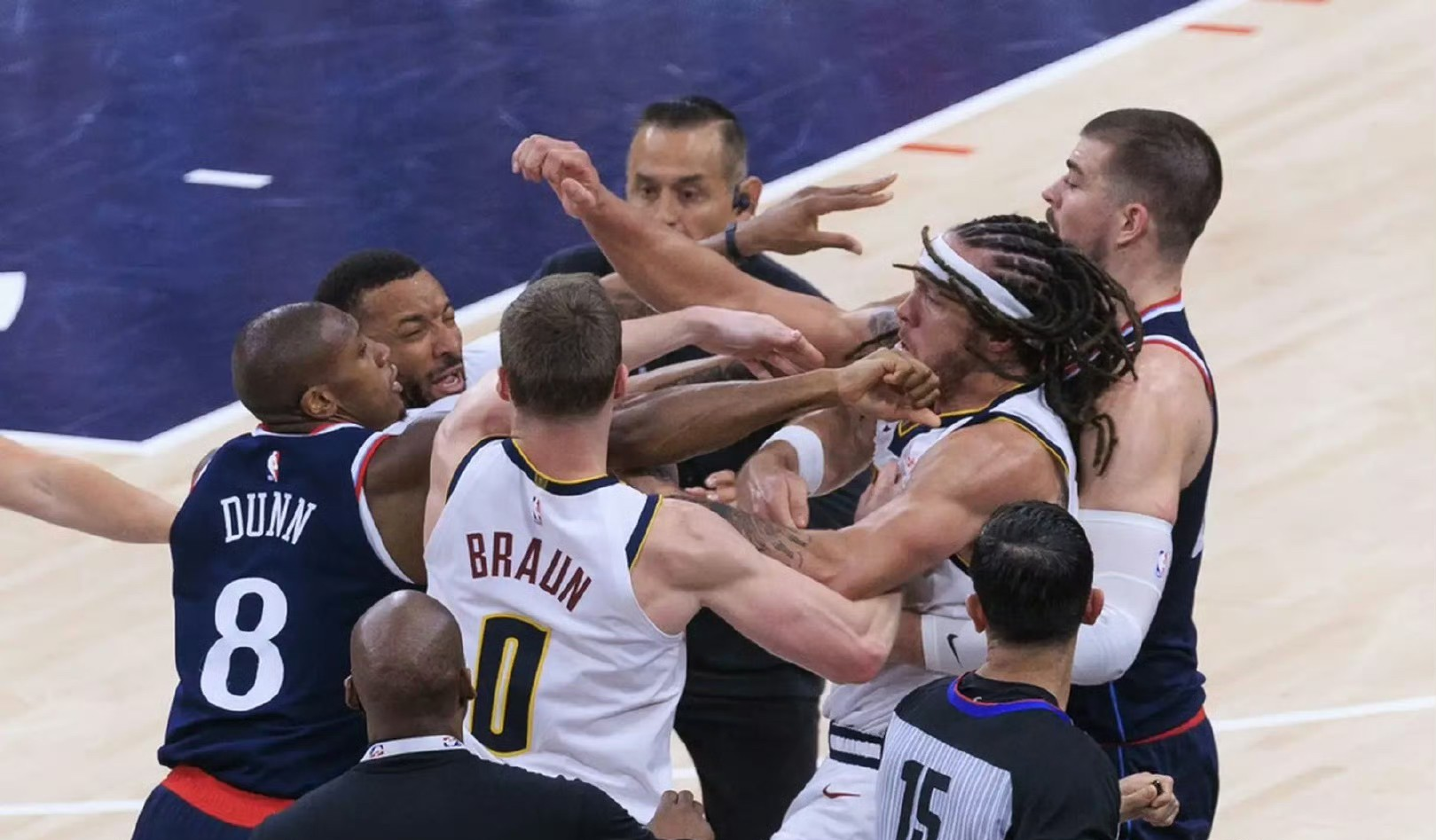 开云体育-北京队翻盘雷霆，塔图姆统治全场