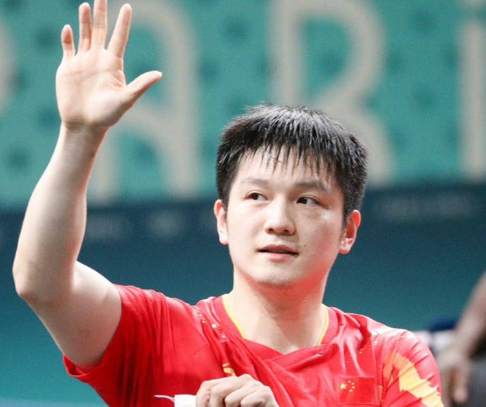 法国队险胜英格兰队，樊振东点燃赛场