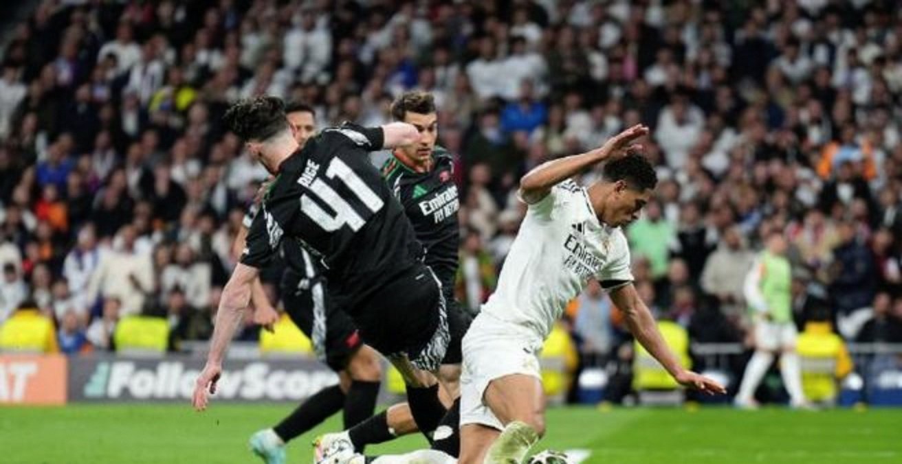 皇马翻盘智利，库尔图瓦点燃赛场