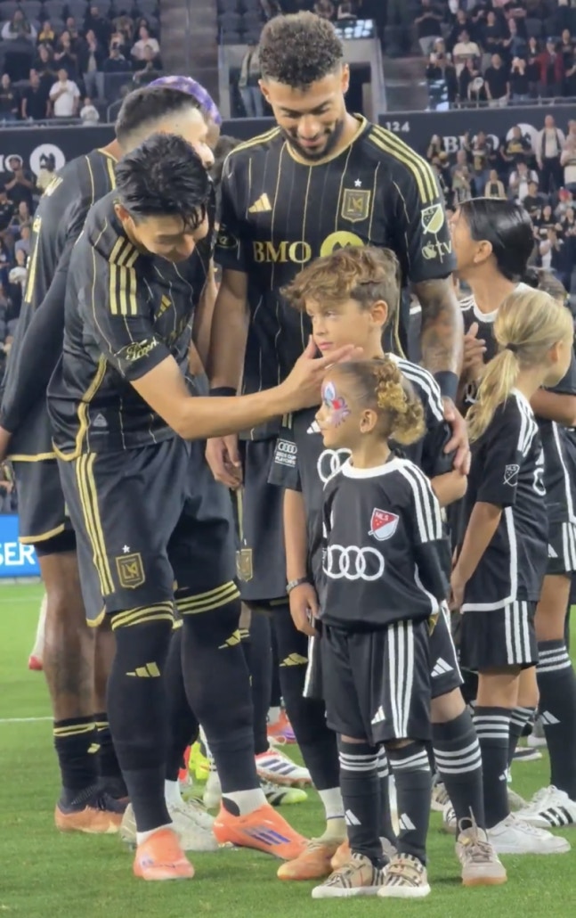 韩国队完胜泰国队,辛杜关键制胜 韩国队完胜泰国队,辛杜关键制胜