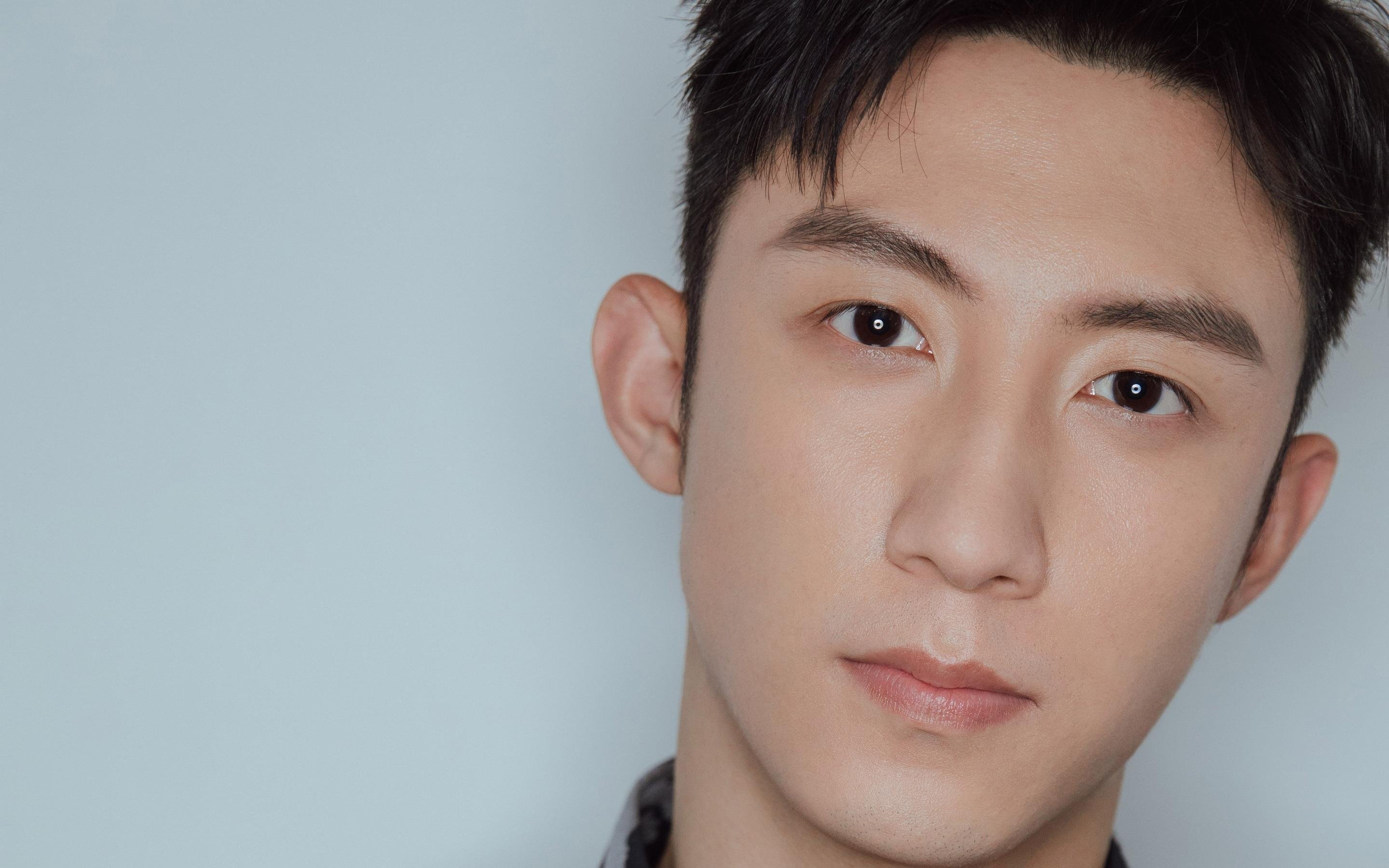 本泽马神兵天降!乌克兰1-0奥地利惊险晋级,皇马巨星关键进球定乾坤