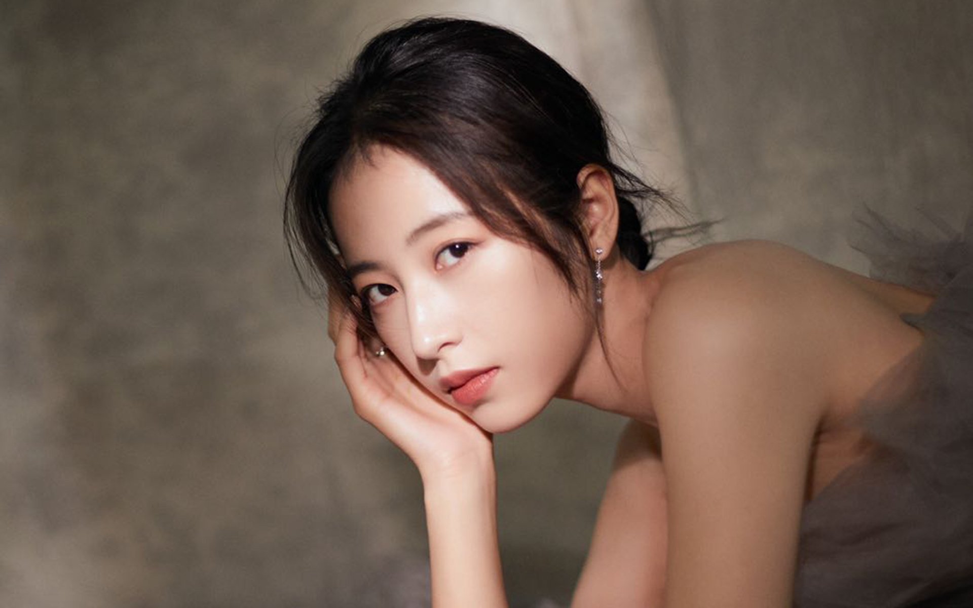 梅西的跨界奇迹，几内亚对阵乌克兰友谊赛中打出统治级数据