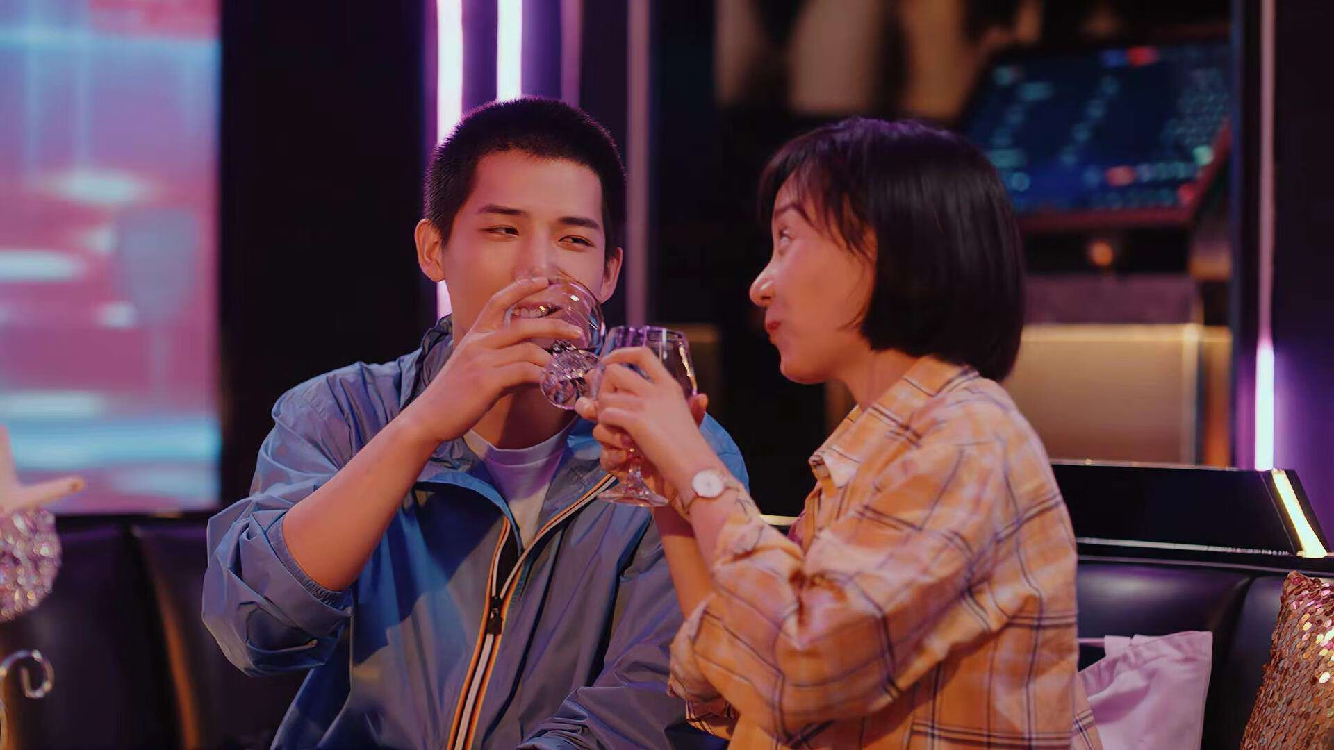 开云体育app-拉文44分导演逆袭！辽宁男篮友谊赛险胜独行侠