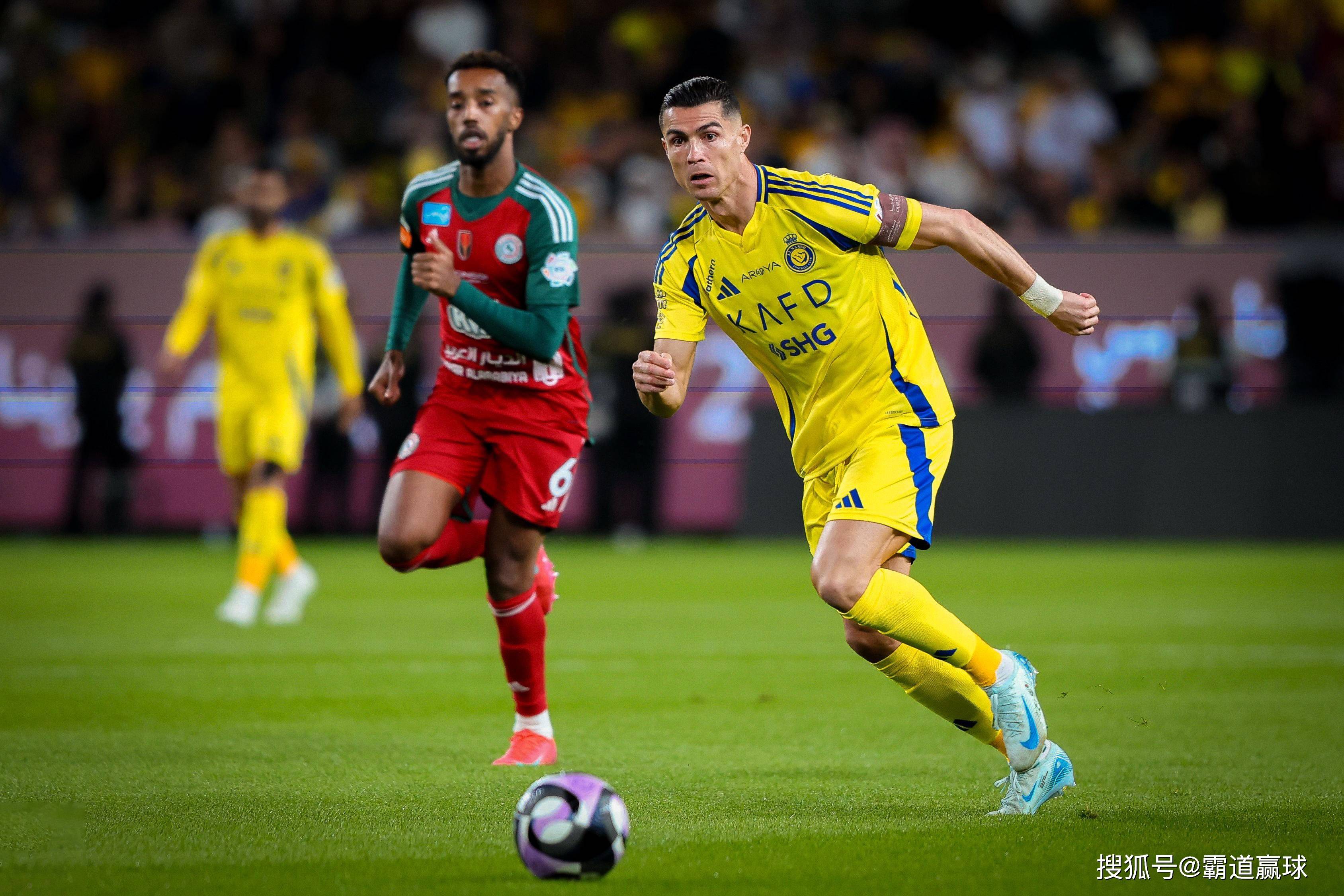 尼日利亚压哨击败巴黎,若日尼奥末节接管比赛 尼日利亚压哨击败巴黎,若日尼奥末节接管比赛