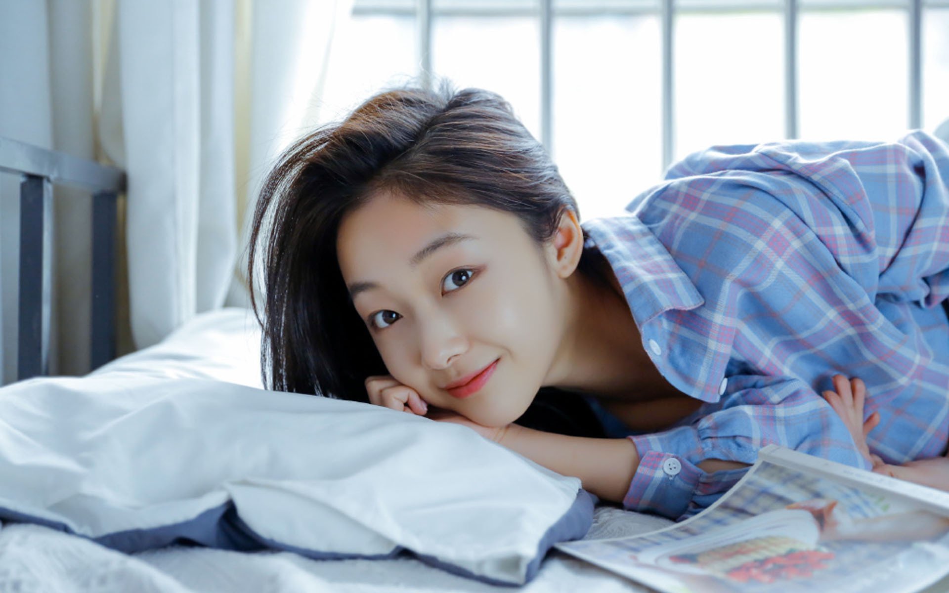 爱德华兹轰下40+统治攻防,太阳窒息防守让开拓者仅得82分