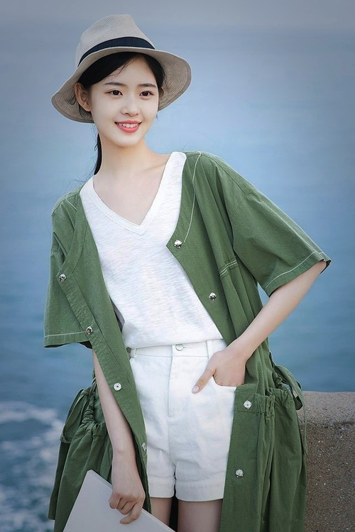 开云APP-碾压式胜利！德容领衔中场风暴，哥斯达黎加4-0横扫罗马尼亚震撼2026世界杯